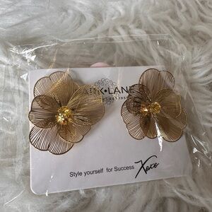 Park Lane Gold Floral Wire Earrings